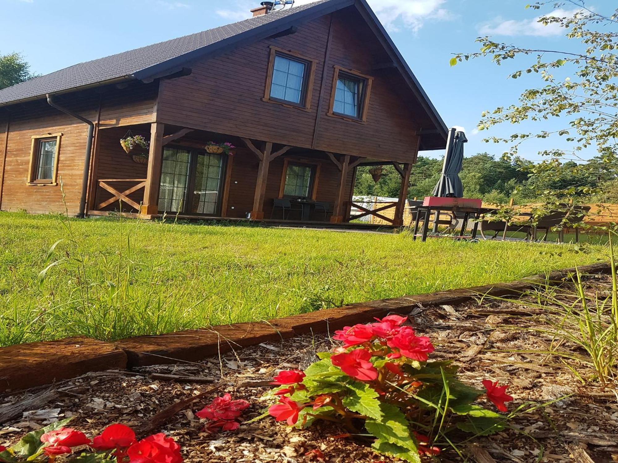 Wooden Holiday Home In Skrzynia With Terrace Osiek  Luaran gambar